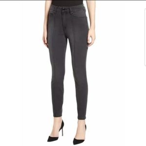 Good American Good Legs Pintuck Jeans